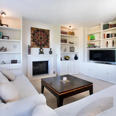 Surinam By Interhome * Torre de Benagalbon